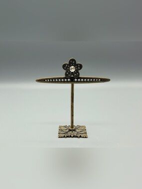 Vintage Brass Ornate Flower Earring Stand Organizer 1990s, 8 pairs, EUC